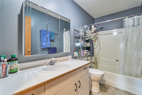 5422 Bayshore Dr, Nanaimo, BC 