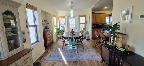 1409 Southview Drive, Cranbrook, BC - Indoor Photo Showing Dining Room