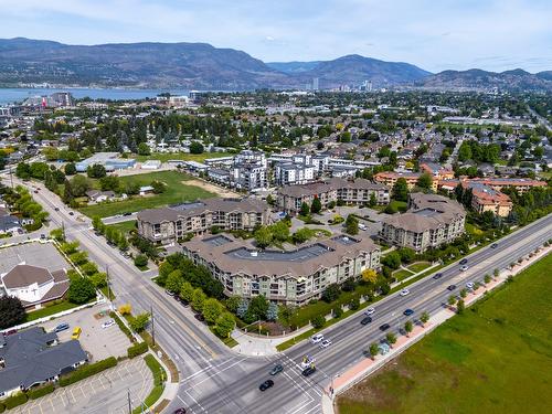 111-3739 Casorso Road, Kelowna, BC - Outdoor With View