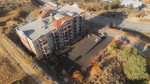 504-975 Victoria  W Street, Kamloops, BC - Outdoor With View