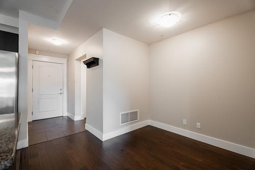504-975 Victoria  W Street, Kamloops, BC - Indoor Photo Showing Other Room