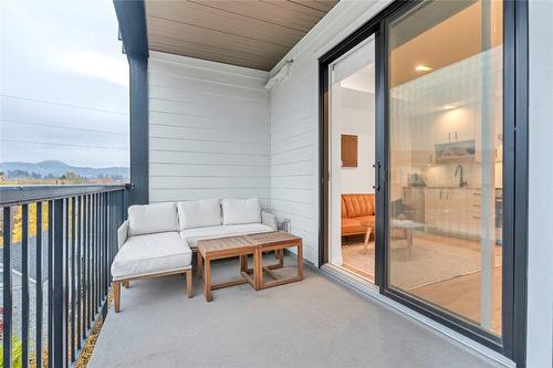 311-660 Cawston Avenue, Kelowna, BC - Outdoor With Exterior