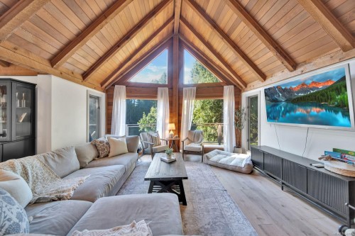 995 Nanaimo River Rd, Nanaimo, BC 