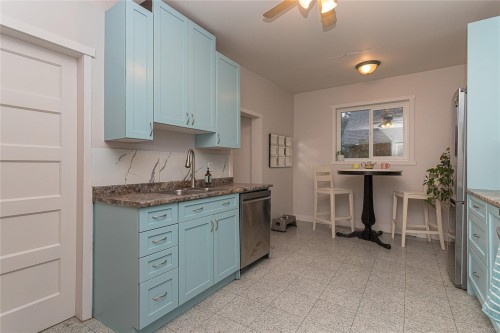 683 Powell St, Duncan, BC 