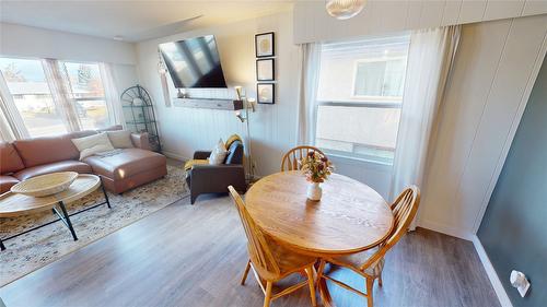 717 6Th Street, Cranbrook, BC - Indoor