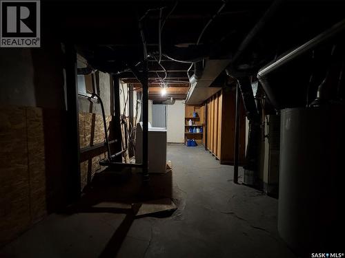 2204 Montreal Street, Regina, SK - Indoor Photo Showing Basement
