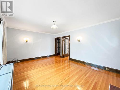 3 - 12 Kendal Avenue, Toronto, ON 