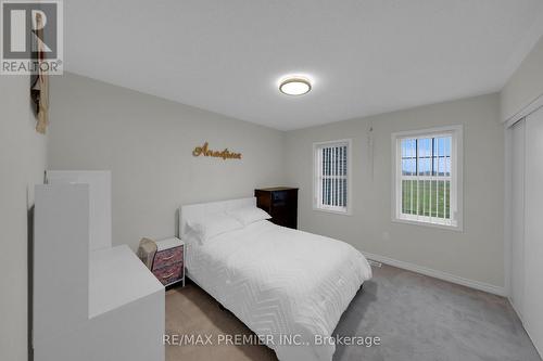258 Remembrance Road, Brampton, ON - Indoor Photo Showing Bedroom