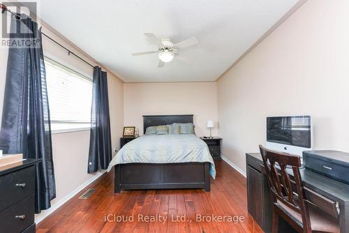 12 Bramcedar Crescent, Brampton, ON - Indoor Photo Showing Bedroom