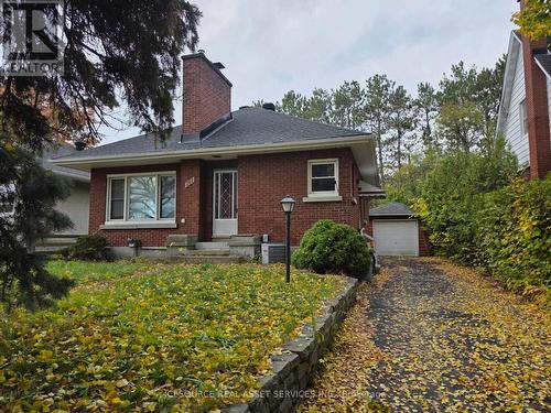 262 DALE AVENUE  Ottawa, ON K1G 0H5