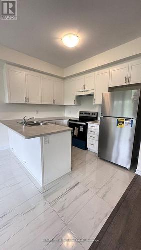 138 Winters Way, Shelburne, ON - Indoor Photo Showing Kitchen With Stainless Steel Kitchen