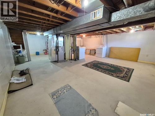 6 2Nd Avenue Se, Weyburn, SK - Indoor Photo Showing Basement