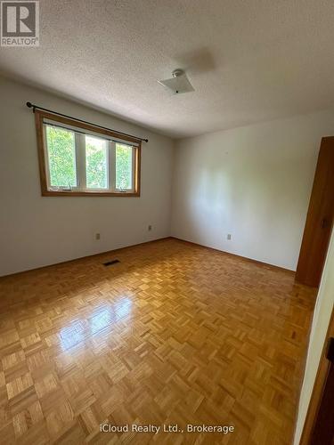 118 Antigua Road, Mississauga, ON - Indoor Photo Showing Other Room