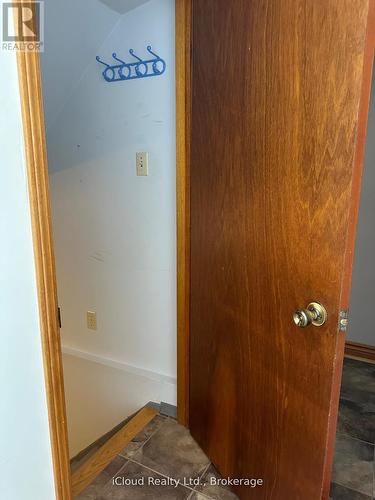 118 Antigua Road, Mississauga, ON - Indoor Photo Showing Other Room