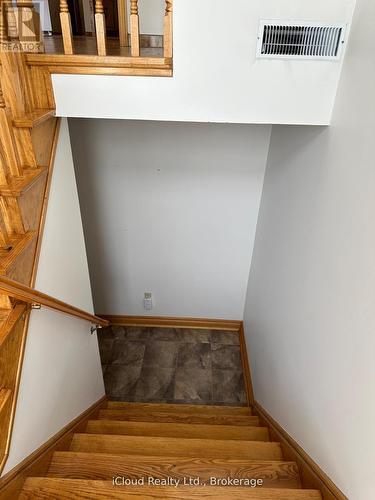 118 Antigua Road, Mississauga, ON - Indoor Photo Showing Other Room