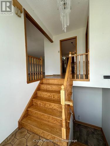 118 Antigua Road, Mississauga, ON - Indoor Photo Showing Other Room