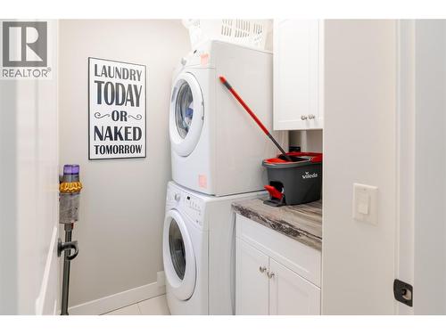3350 Woodsdale Road Unit# 703, Lake Country, BC - Indoor Photo Showing Laundry Room