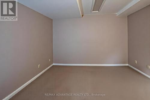 126 Olympic Crescent, London North (North I), ON - Indoor Photo Showing Other Room