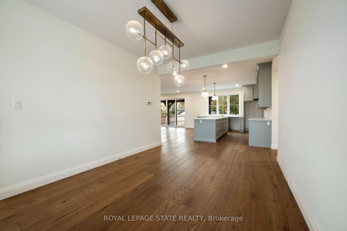 3922 Twenty Third Street, Lincoln, ON - Indoor Photo Showing Other Room