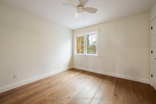 3922 Twenty Third Street, Lincoln, ON - Indoor Photo Showing Other Room