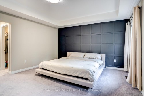 99 Bethpage Crescent, Newmarket, ON - Indoor Photo Showing Bedroom