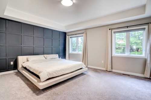 99 Bethpage Crescent, Newmarket, ON - Indoor Photo Showing Bedroom