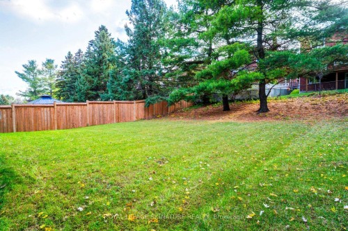 99 Bethpage Crescent, Newmarket, ON - Outdoor