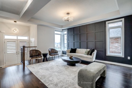 99 Bethpage Crescent, Newmarket, ON - Indoor Photo Showing Other Room