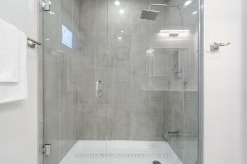 388 Antigua Road, Mississauga, ON - Indoor Photo Showing Bathroom
