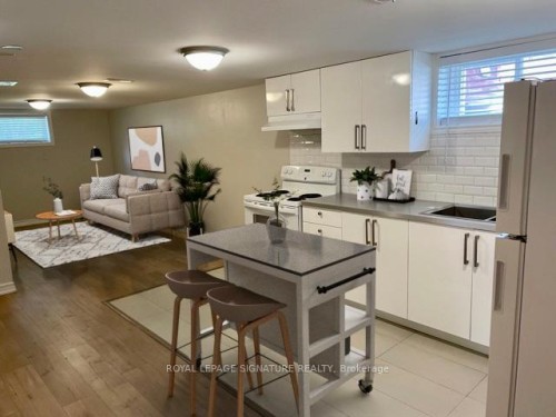 Bsmt-1528 Pharmacy Avenue, Toronto, ON - Indoor