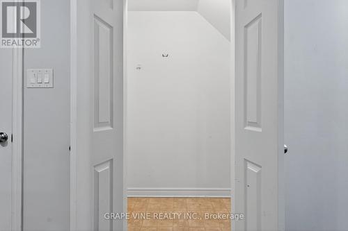 C - 140 Mocha Private, Ottawa, ON - 