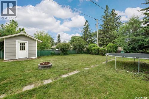 2616 Clarence Avenue S, Saskatoon, SK - Outdoor