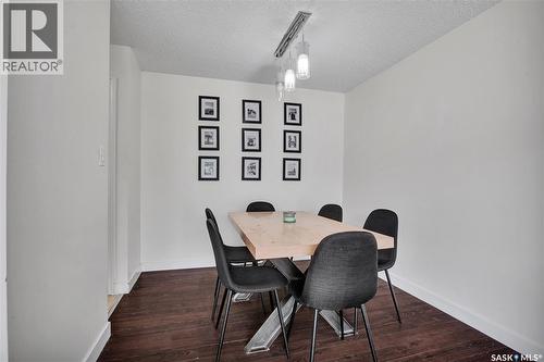 2616 Clarence Avenue S, Saskatoon, SK - Indoor Photo Showing Dining Room