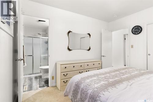 940 Edgar Street, Regina, SK - Indoor Photo Showing Bedroom