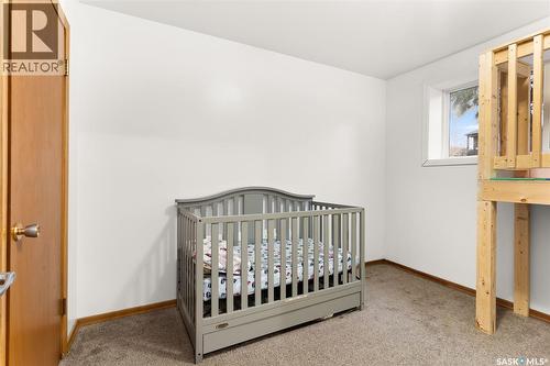 940 Edgar Street, Regina, SK - Indoor Photo Showing Bedroom
