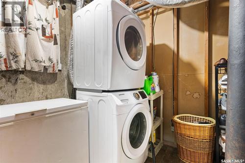 940 Edgar Street, Regina, SK - Indoor Photo Showing Laundry Room
