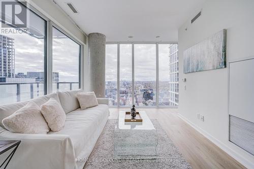 3609 - 101 Peter Street, Toronto, ON - Indoor