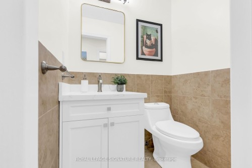 6467 Edenwood Drive, Mississauga, ON - Indoor Photo Showing Bathroom