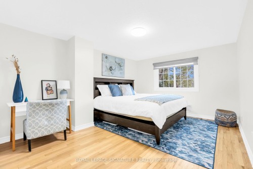 6467 Edenwood Drive, Mississauga, ON - Indoor Photo Showing Bedroom