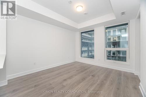 407 - 3240 William Coltson Avenue, Oakville, ON - Indoor Photo Showing Other Room