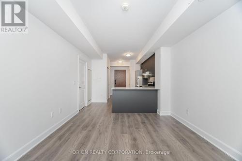 407 - 3240 William Coltson Avenue, Oakville, ON - Indoor Photo Showing Other Room