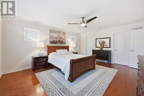 266 Admiral Drive, Oakville, ON - Indoor Photo Showing Bedroom