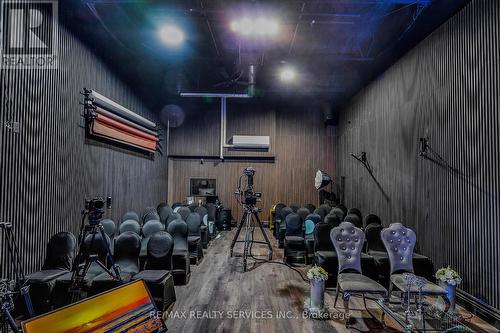 6780 Devand Drive, Mississauga, ON 