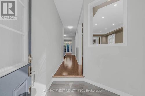 198 Jessie Caverhill Pass, Oakville, ON - Indoor Photo Showing Other Room