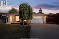 1066 Riverdale AVENUE  Windsor, ON N8S 3N6