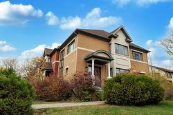 40A Boul. des Sources  Pointe-Claire, QC H9S 2H9