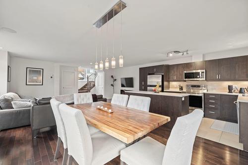 Salle à manger - 40A Boul. Des Sources, Pointe-Claire, QC 