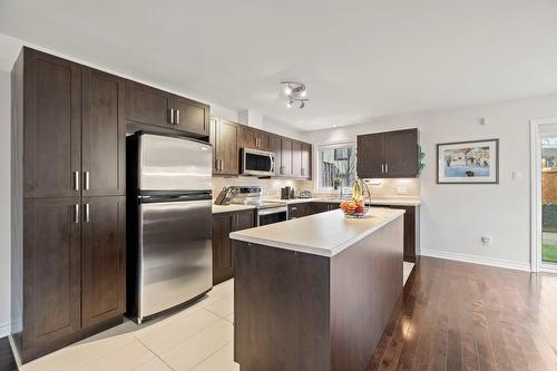 Cuisine - 40A Boul. Des Sources, Pointe-Claire, QC 