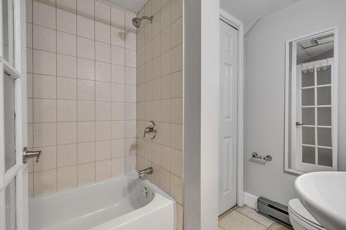 Salle de bains - 736 Rue De Sabrevois, Québec (Sainte-Foy/Sillery/Cap-Rouge), QC - Indoor Photo Showing Bathroom