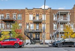 8385  - 8389 Rue St-Denis  Montréal (Villeray/Saint-Michel/Parc-Extension), QC H2P 2G9